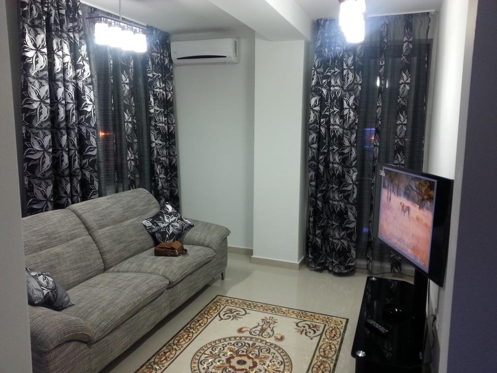 Constantin Lake View Apartment 콘스탄차 외부 사진
